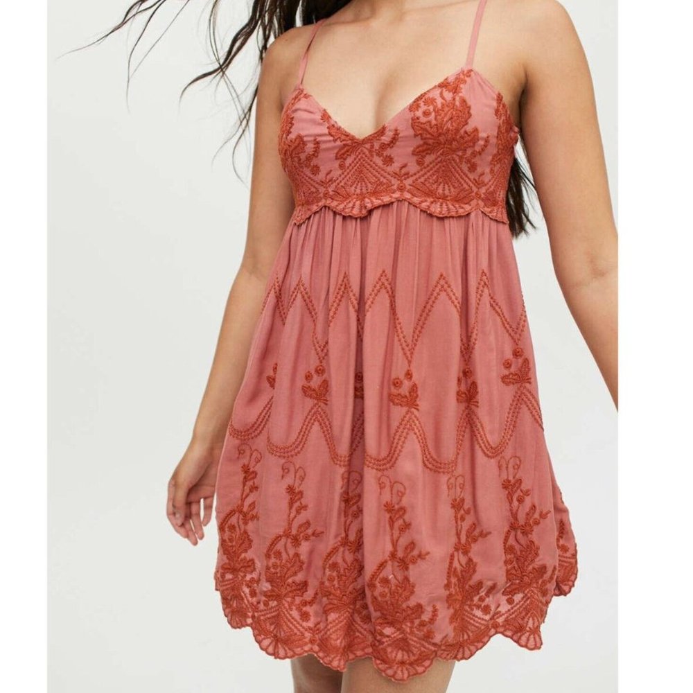 Urban Outfitters Pink Floral Babydoll Mini Dress - M (EUC)